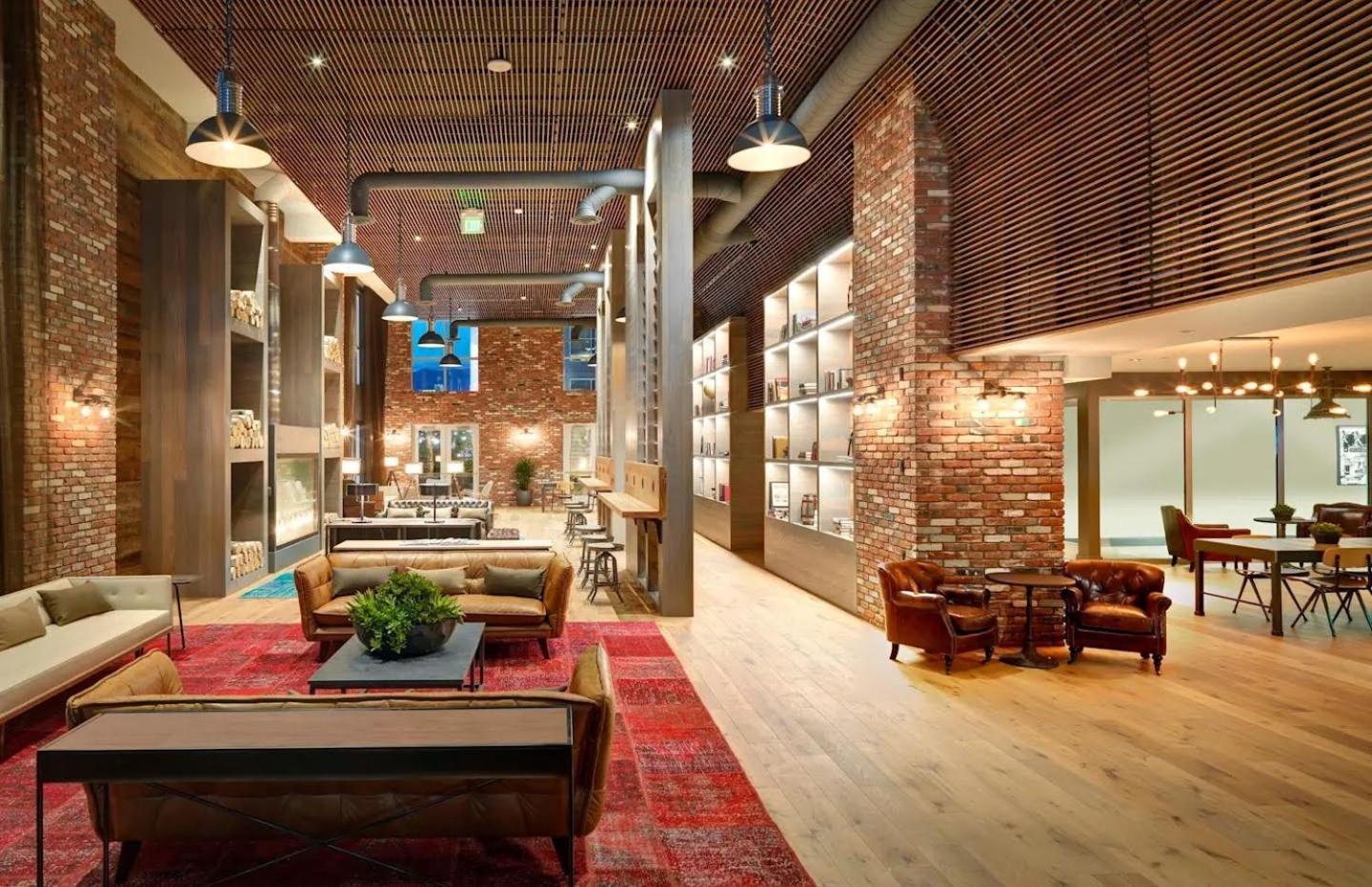 Landmark Management West La